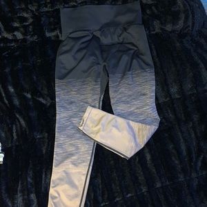 PINK by Victoria Secret leggings